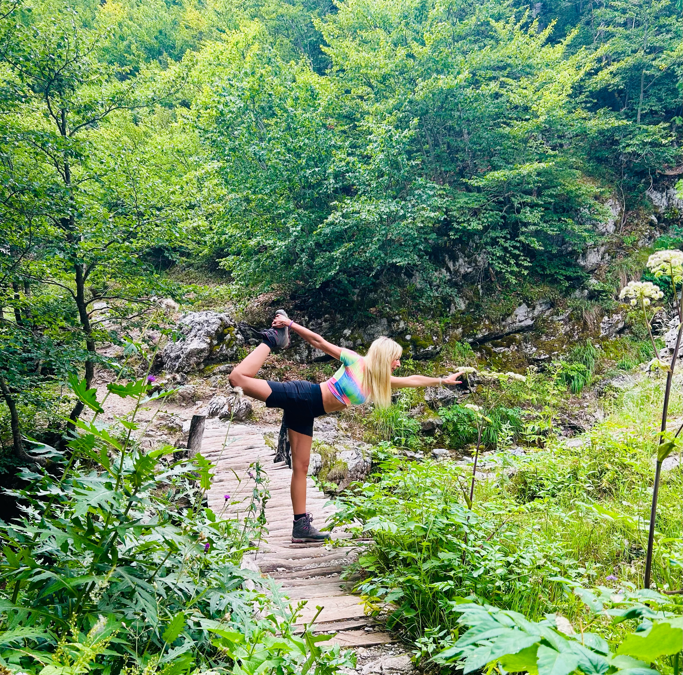 A week of hiking and wellness exercises in the Albanian Alps
